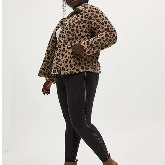 Sherpa Zip Up Jacket - Picture 3 of 9